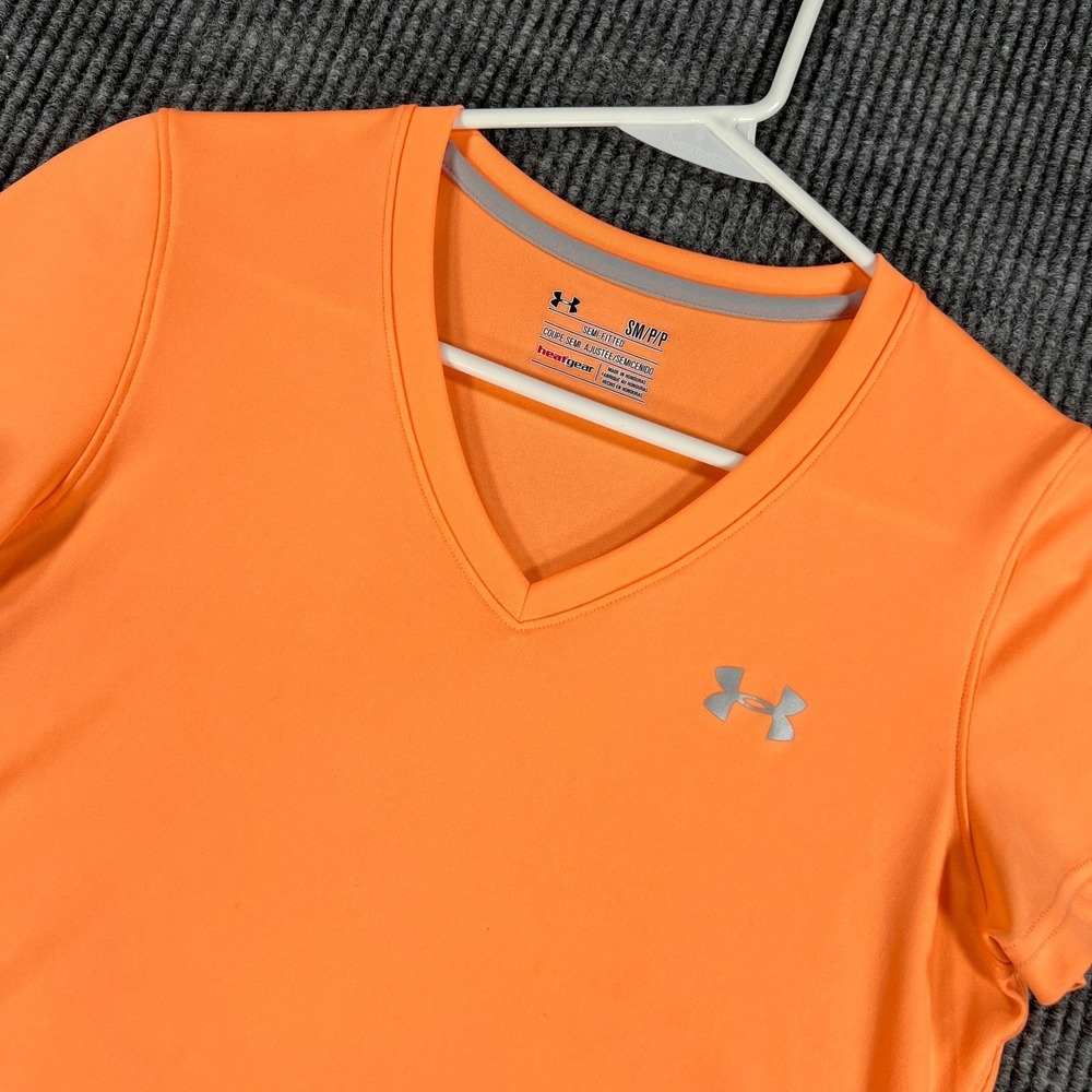 Under Armour Shirt Womens Small Orange Short Sleeve V Neck Semi Fitted Heat Gear